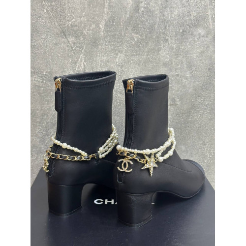 Ботинки Chanel 