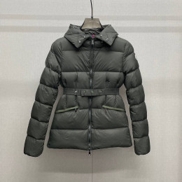 Пуховик Moncler 