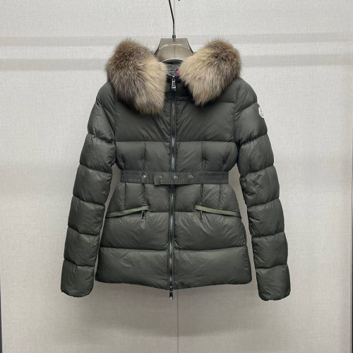 Пуховик Moncler 