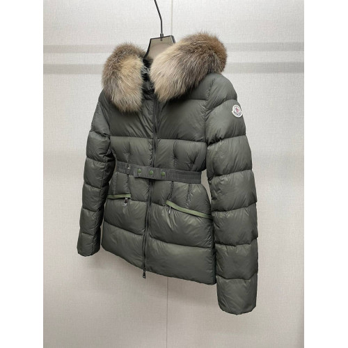 Пуховик Moncler 