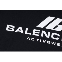 Футболка Balenciaga