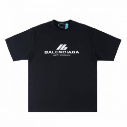 Футболка Balenciaga