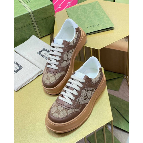 Женские кроссовки Gucci GG