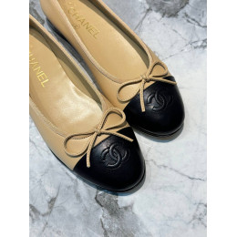Балетки  на плоской  подошве Chanel 