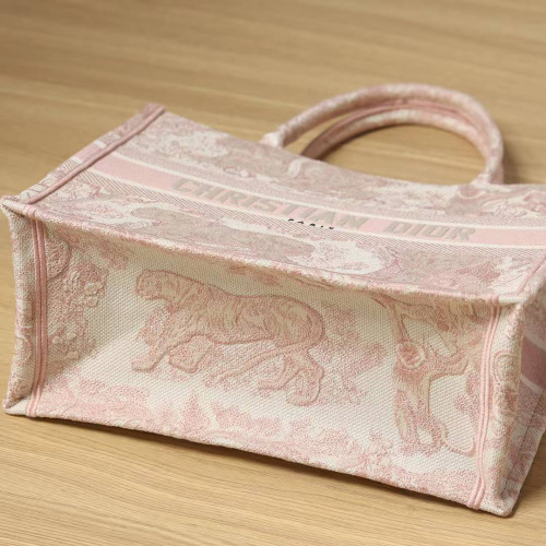 Сумка  Dior Book Tote