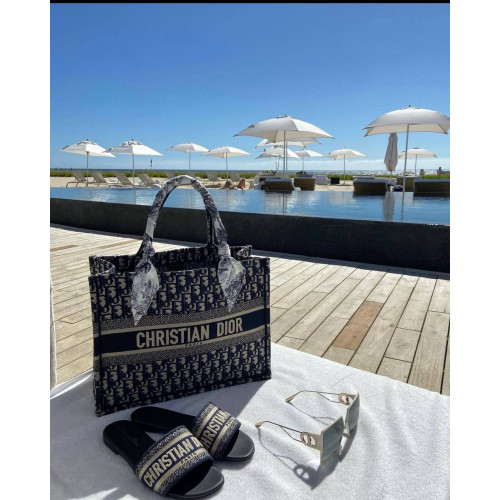 Сумка  Dior Book Tote