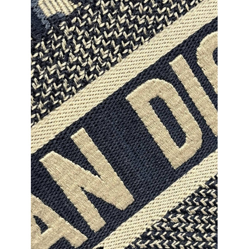 Сумка  Dior Book Tote