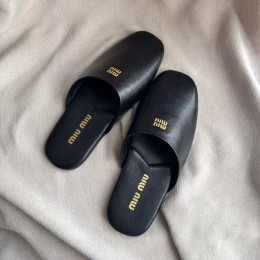 Женские шлёпанцы мюли MIU MIU