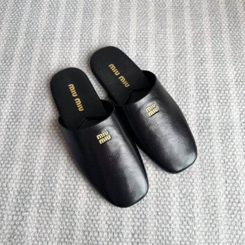 Женские шлёпанцы мюли MIU MIU