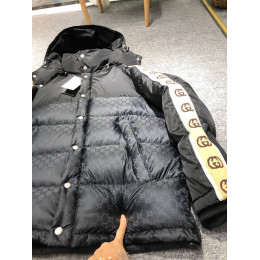 Пуховик Gucci 