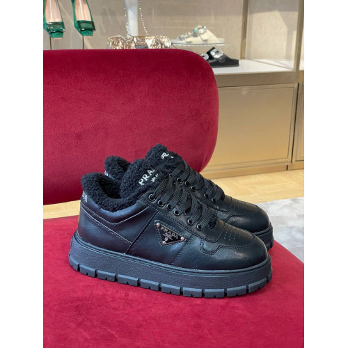 Кроссовки Prada 