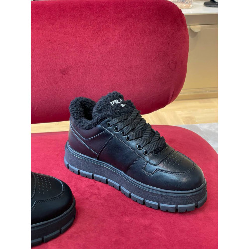 Кроссовки Prada 