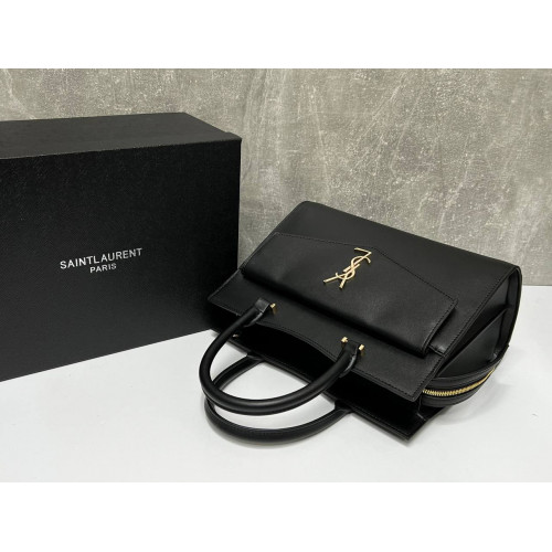 Сумка Yves Saint Laurent 