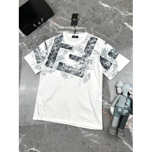 Футболка Fendi 
