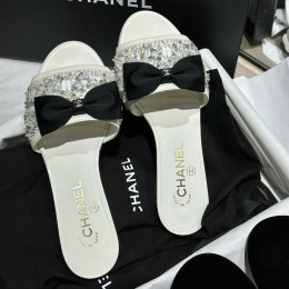 Шлепанцы Chanel 