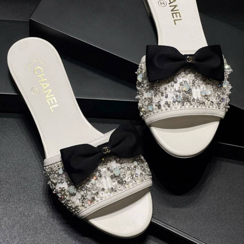 Шлепанцы Chanel 