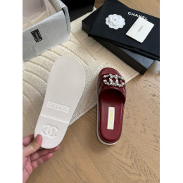 Шлепанцы Chanel
