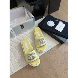 Шлепанцы Chanel