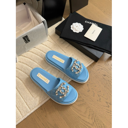 Шлепанцы Chanel