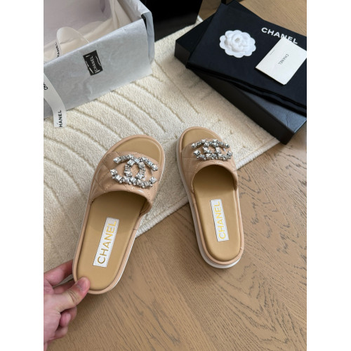 Шлепанцы Chanel