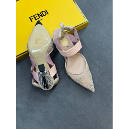 Босоножки Fendi Colibri