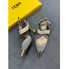 Босоножки Fendi Colibri