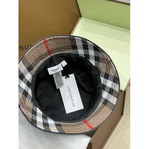 Панама Burberry