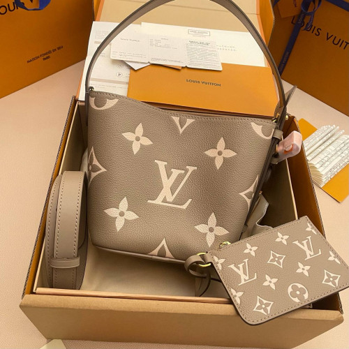 Сумка Louis Vuitton