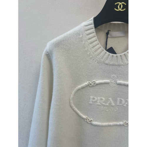 Джемпер Prada