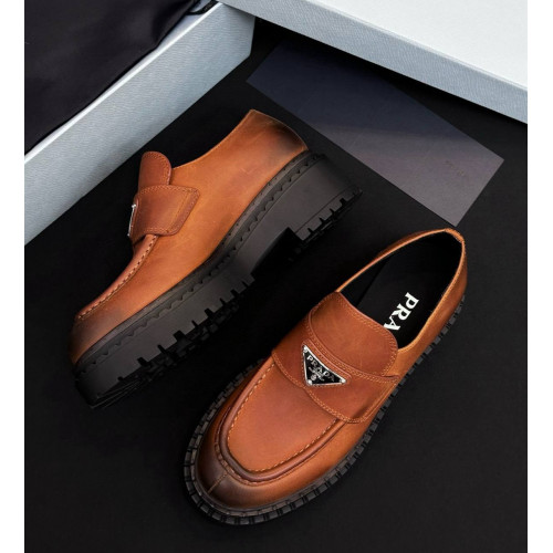 Лоферы Prada