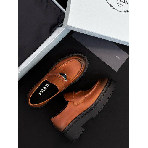 Лоферы Prada