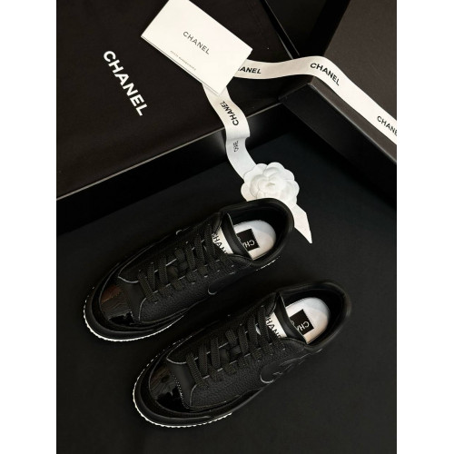 Кроссовки Chanel