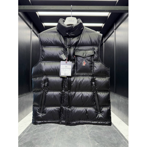 Жилет Moncler гусиный пух