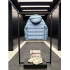Пуховик Moncler