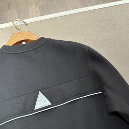 Джемпер Moncler
