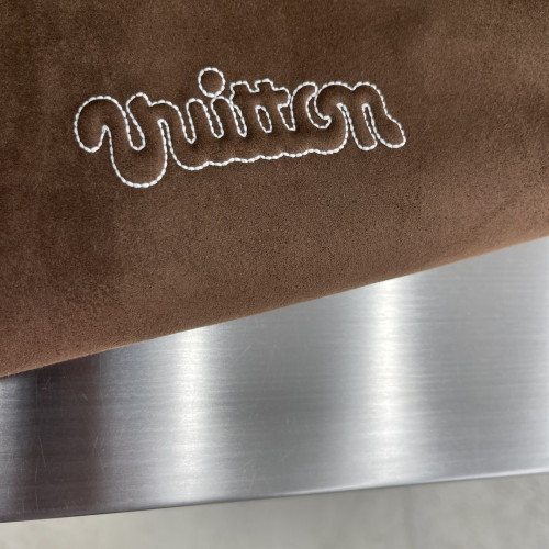 Замшевая куртка бомбер Louis Vuitton 