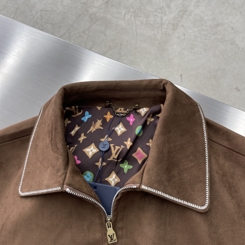 Замшевая куртка бомбер Louis Vuitton 