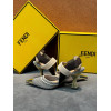 Босоножки Fendi Colibri