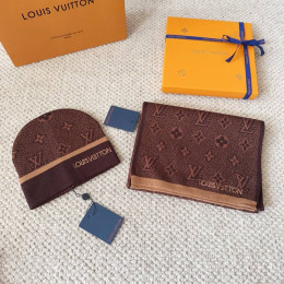 Шапка и шарф Louis Vuitton 