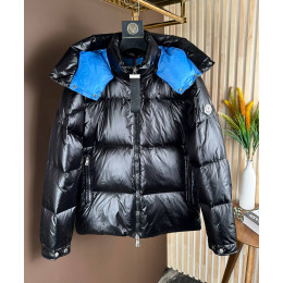 Пуховик Moncler 
