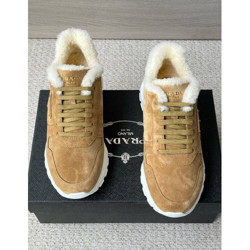 Кроссовки Prada