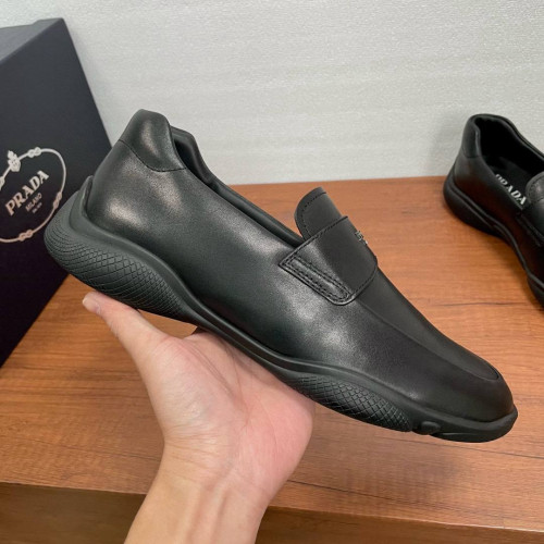 Кроссовки Prada телячья кожа