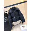 Женская куртка Prada гусиный пух