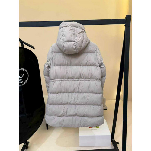 Женский пуховик Prada гусиный пух
