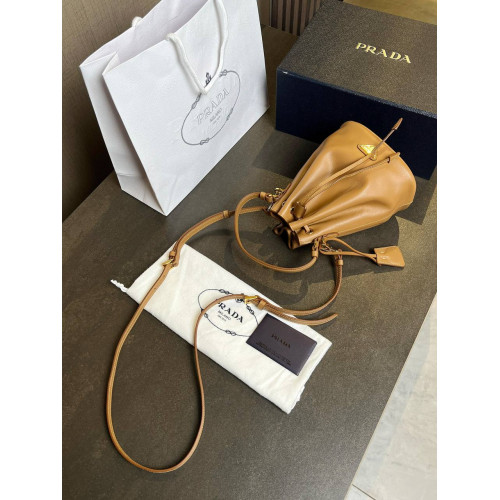 Сумка Prada