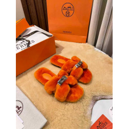 Меховые тапочки Hermès
