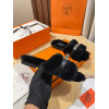 Меховые тапочки Hermès