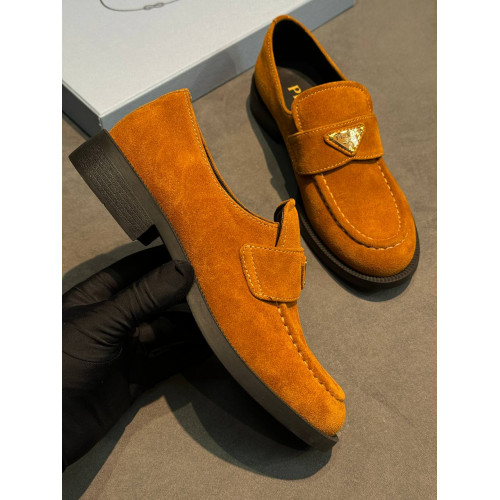 Замшевые лоферы Prada 