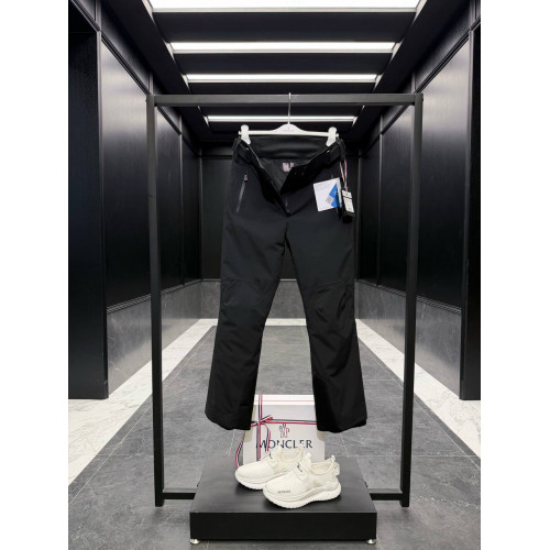 Костюм Moncler Grenoble