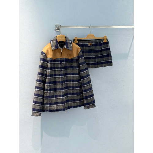 Костюм Miu Miu 